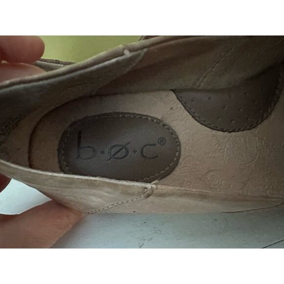 b.o.c. Women's Suree Leather Loafer Flats in Mouse Brown Slip On | size 6 - Picture 9 of 14